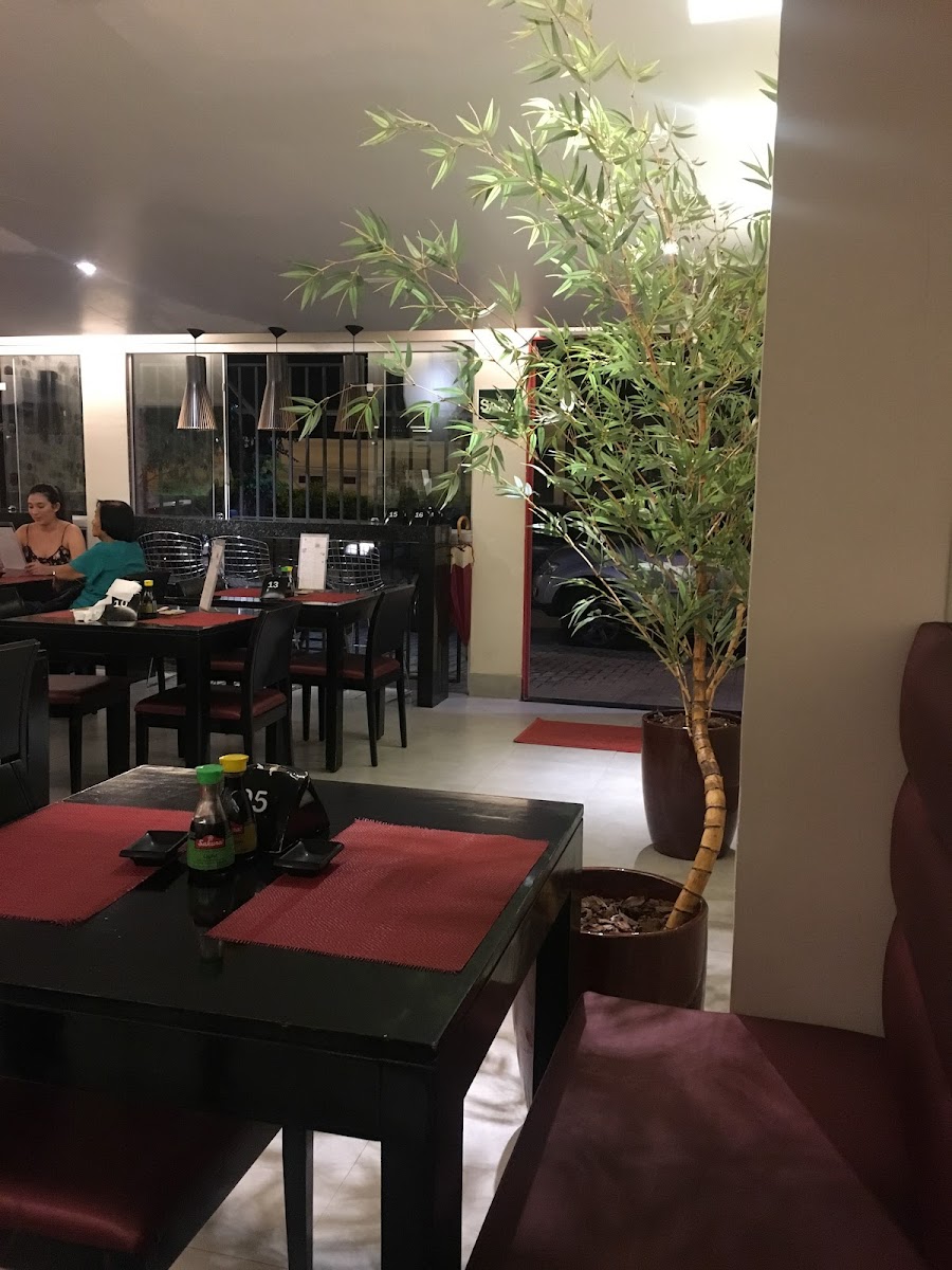 Restaurante Nirá - Japanese Food